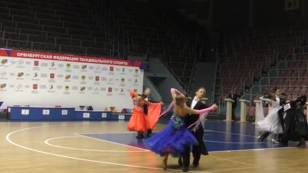 Orenburg Russia November 2019 Girl Young Man Compete Sports Dances — Stockvideo