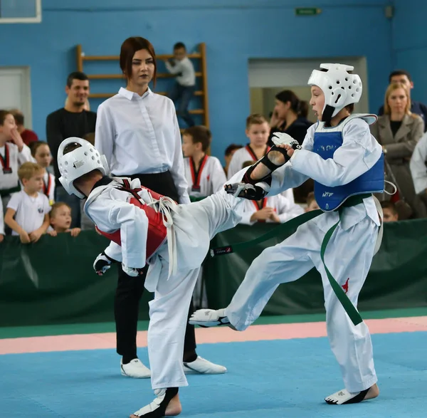 Orenburg Rosja Października 2019 Chłopcy Rywalizują Taekwondo Mistrzostwach Orenburg Open — Zdjęcie stockowe