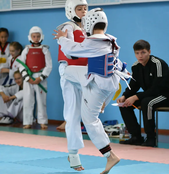 Orenburg Rosja Października 2019 Chłopcy Rywalizują Taekwondo Mistrzostwach Orenburg Open — Zdjęcie stockowe