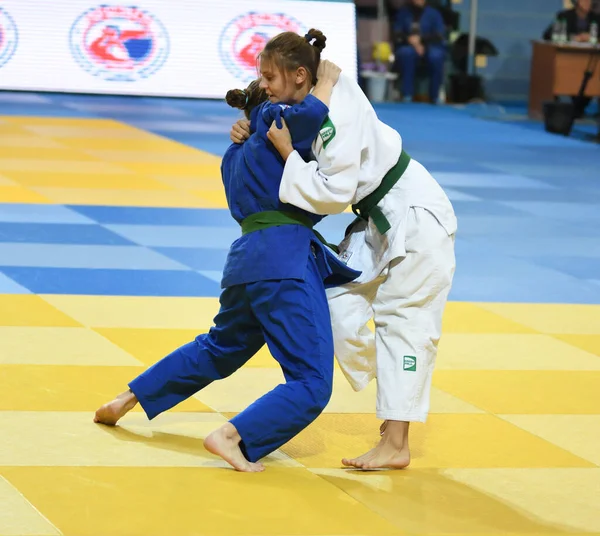 2017年10月21日 女子在柔道比赛中参加全俄柔道锦标赛 All Russian Judo Tournament 以纪念V 切尔诺米丁 Chernomyrdin — 图库照片