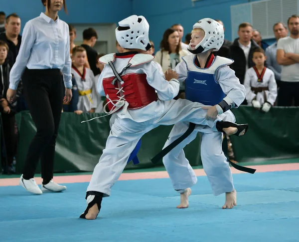 Orenburg Ryssland Oktober 2019 Pojkar Tävlar Taekwondo Orenburg Open Taekwondo — Stockfoto