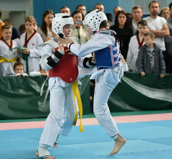 Orenburg Russie Octobre 2019 Les Garçons Concourent Taekwondo Championnat Ouvert — Photo