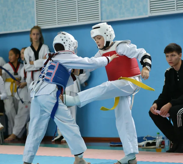 Orenburg Russland Oktober 2019 Jungen Messen Sich Taekwondo Bei Der — Stockfoto