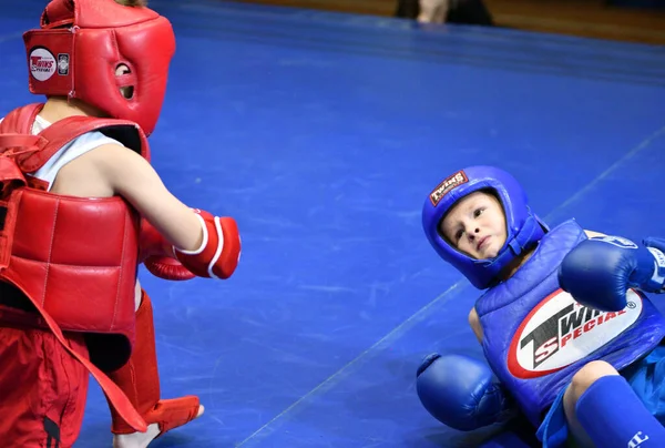 Orenburg Ryssland Oktober 2019 Pojkar Tävlar Thailändsk Boxning För Orenburg — Stockfoto