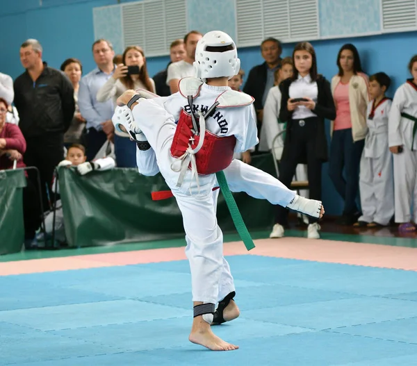 Orenburg Russia Жовтня 2019 Хлопці Змагаються Тхеквондо Orenburg Open Taekwondo — стокове фото