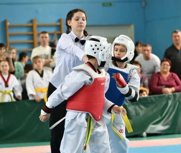 Orenburg Russia Жовтня 2019 Хлопці Змагаються Тхеквондо Orenburg Open Taekwondo — стокове фото