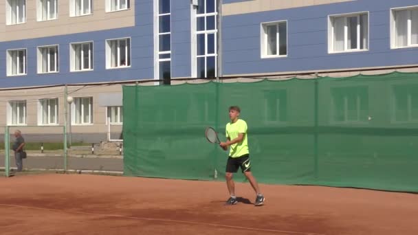Orenburg Russia August 2017 Year Boys Play Tennis Prizes Tennis — Stock Video