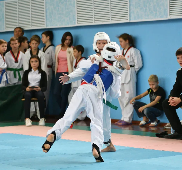 Orenburg Russie Octobre 2019 Des Garçons Concourent Taekwondo Open Taekwondo — Photo