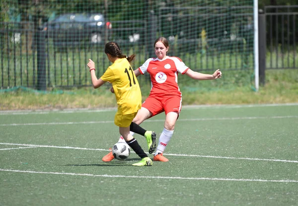 Orenburg Ρωσία Ιουνίου 2019 Έτος Κορίτσια Παίζουν Ποδόσφαιρο Γυναικών Τουρνουά — Φωτογραφία Αρχείου