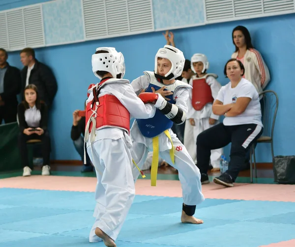 Orenburg Rússia Outubro 2019 Meninos Competem Taekwondo Artes Marciais Coreanas — Fotografia de Stock