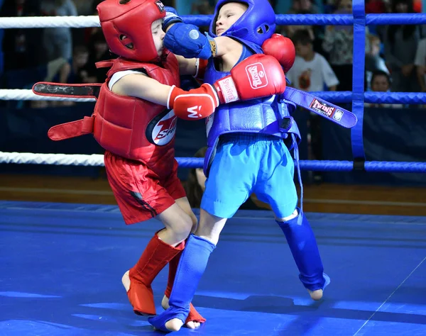 Orenburg Rusland Oktober 2019 Jongens Nemen Deel Aan Thais Boksen — Stockfoto