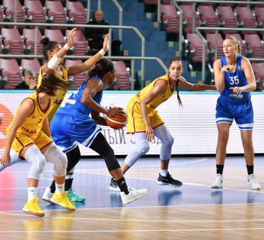Orenburg, Rusya - 3 Ekim 2019: Kızlar Rusya Basketbol Şampiyonası 'nda 