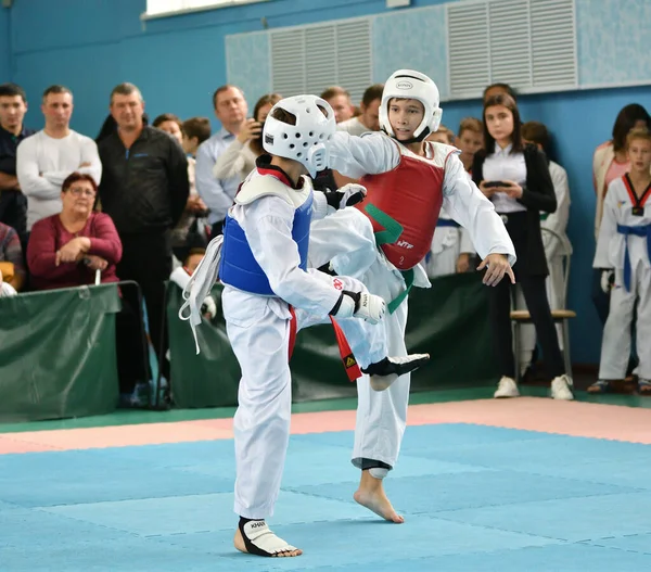 Orenburg Rússia Outubro 2019 Meninos Competem Taekwondo Artes Marciais Coreanas — Fotografia de Stock