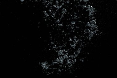 Siyah üzerinde su kabarcığı