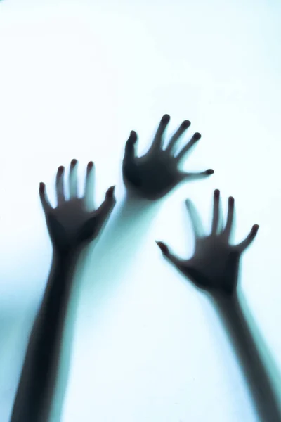 Soyut ve ürkütücü odaklanmış han