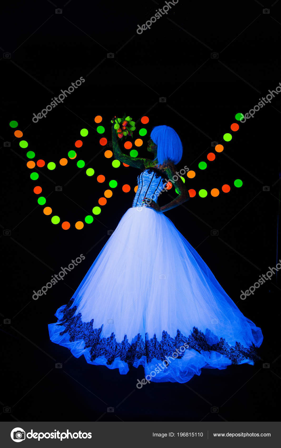 Wedding Photo Session Of The Bride With Flowers Neon Photography