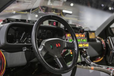Las Vegas, ABD, Eylül 2016 Dmc DeLorean'ı geri gelecekteki film araba iç otomatik exebition üzerinde