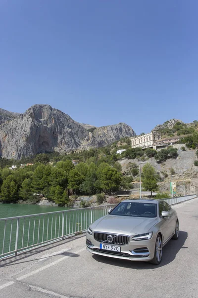 İspanya, Campamento 16 Haziran 2016 Volvo S90 Test sürüşü dağın üzerinde