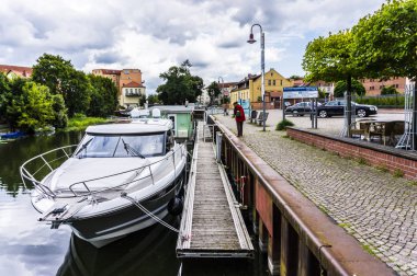 Rathenow Almanya 17 Ağustos 2014: Bentley Mulsanne ve test sürüşü sırasında Continental Gt