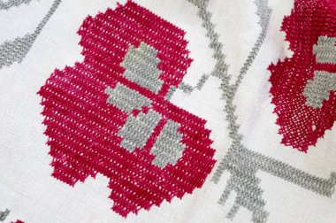 Geleneksel Rus yemekleri köfte veya vareniki, hamur etli veya diğer doldurma, un ve yumurta bir masaya servis ekşi krema, mantar ve taze sebze, sarımsak sosu ile. geleneksel