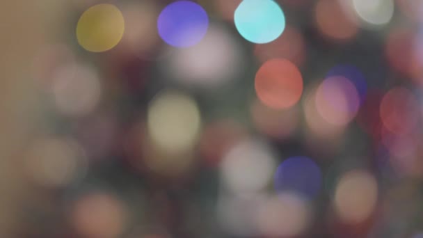 Absztrakt Bokeh Holiday háttér életlen. Karácsonyi és szilveszteri dekoráció. Villogó Garland. Szempillantás alatt Christmas Tree fények. — Stock videók