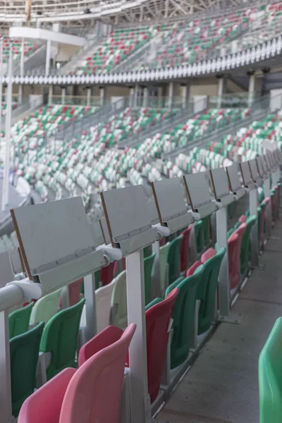 Minsk, Wit-Rusland, augustus 14 2018 - nationale Olympisch Stadion Dinamo is een multifunctionele voetbal en atletische stadion in Minsk, Wit-Rusland, heropend na een massale renovatie-project. Fungeert als host voor 2019 — Stockfoto