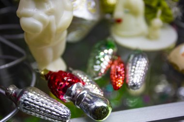 Vintage SSCB Sovyet Noel ağacı oyuncak süslemeleri kırmızı mantarlı fly agaric