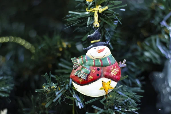 Vintage Weihnachtsbaum Spielzeug Dekorationen — Stockfoto
