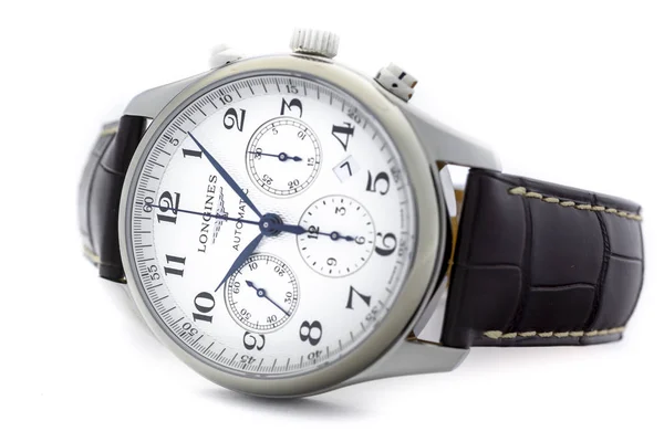 Saint-Imier, İsviçre 15 Eylül 2019 - Longines L27594785 Erkek Master Collection Otomatik Tarih Kronograf Timsah Deri Kayış Lı Beyaz Saat