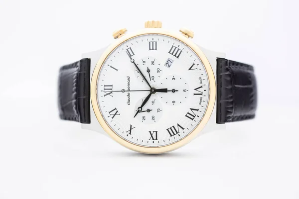 Geneve, Svájc 01.10.2020 - Claude Bernard svájci óra — Stock Fotó