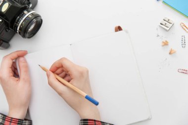 Tasarım konsepti - not defteri boş sayfa üstten görünüm