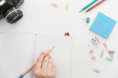 Tasarım konsepti - not defteri boş sayfa üstten görünüm