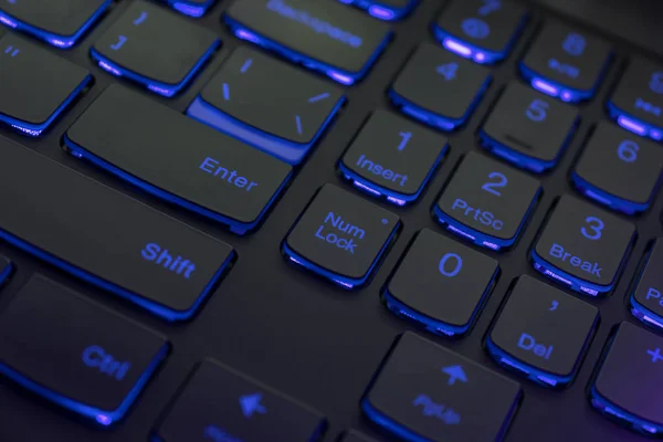 Teclado Colorido Para Juegos Teclado Retroiluminado Con Esquema Color Azul —  Fotos de Stock