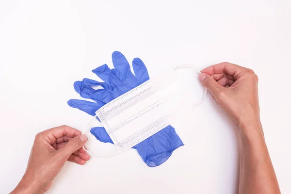 Manos Con Mascarilla Médica Facial Guantes Nitrilo Azul Para Prevención — Foto de Stock