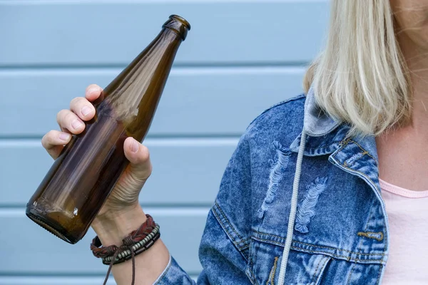Woman Dressed Punk Infirmal Holding Bottle Beer Blue Wooden Plank — Stock Photo, Image