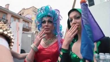 Ukrayna, Kiev, 17 Haziran 2018. Lgbt eşitlik Mart. Travesti ve travestiler