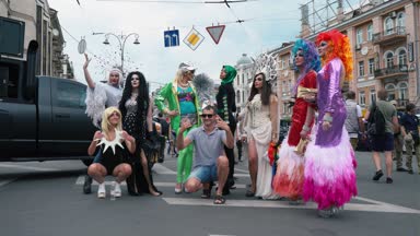 Ukrayna, Kiev, 17 Haziran 2018. Lgbt eşitlik Mart. Travesti ve travestiler