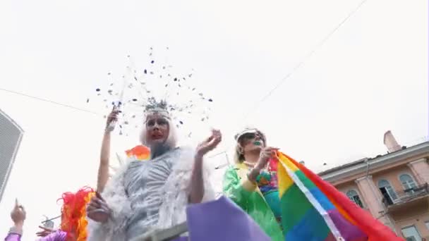 乌克兰, 基辅, 2018年6月17日。3月的 Lgbt 平等。Transvestites 和变性人中 — 图库视频影像