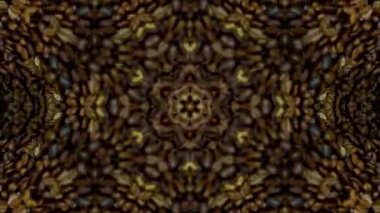 Kahve çekirdekleri kaleydoskop. Disko, festival, tasarım için çikolata arka plan. Coffee shop tasarım. Tahıl dönüyor. Kahve soyutlama. Tahıl öğütme. Kahverengi metal ile süsleme