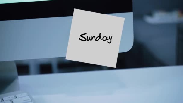 Pazar Haftanın Günleri Etiket Monitör Üzerinde Yazıt Leti Motivasyon Hatırlatma — Stok video