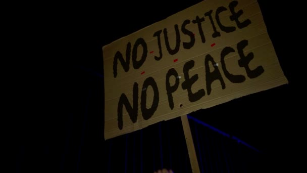 Kalabalık Irksal Eşitsizliği Protesto Ediyor Siyahların Yaşamı Önemlidir Polis Şiddeti — Stok video