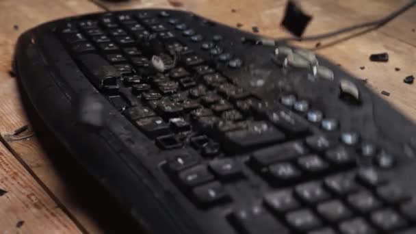Angry Man Breaks Keyboard Hammer Furious Worker Breaks Office Equipment — Stock Video