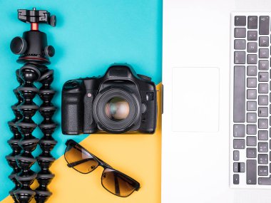 Yaz tatili için Gezgin blogger seti