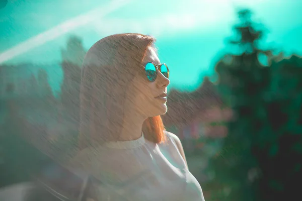 Portrait of beautiful redhair woman wearing glasses — Stock Photo, Image