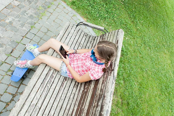 Onun skateboarrd kızla