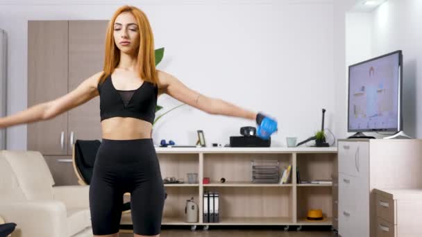 Arabian mixed race young woman doing exercises — Stock Video