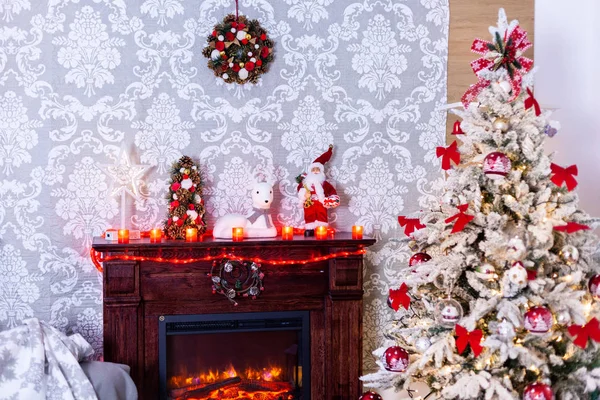 Waiting for Santa to come and spread his happiness — Stock Photo, Image