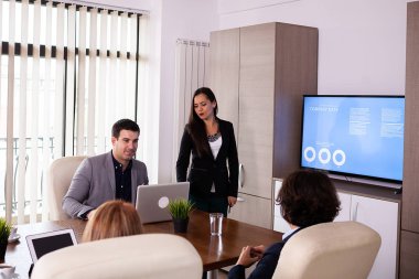 Seminer iş stratejisi hakkında danışmanlık, tanıtım