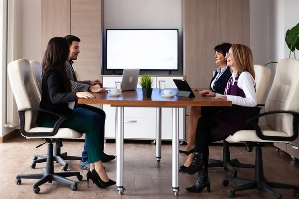 Picture of business meeting in conference room — Stock Photo, Image