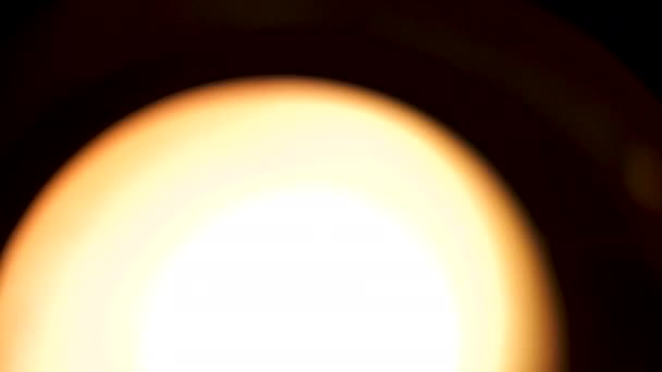 フレームを覆う光の暖かい円 — ストック動画